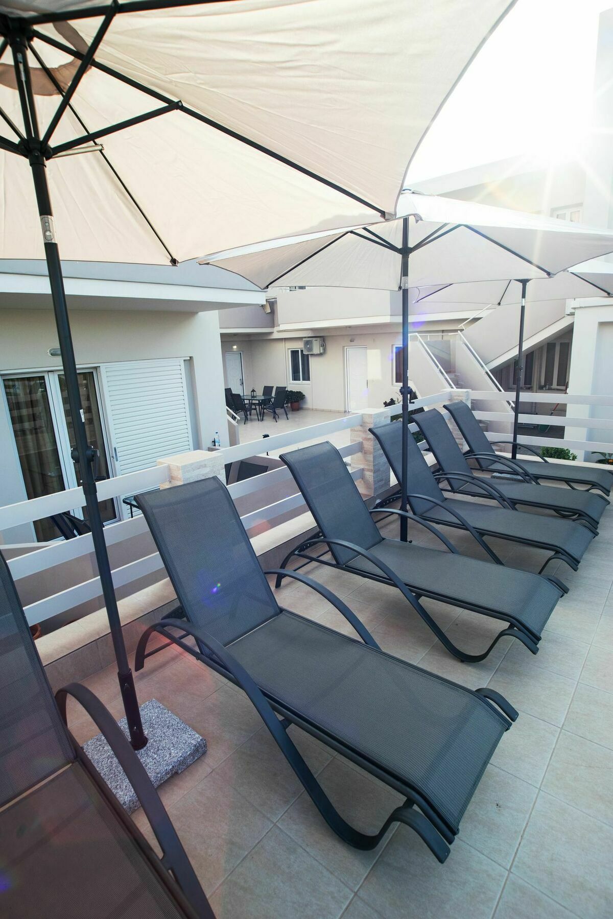 Naiades Luxury Apartments กาลาธาส ภายนอก รูปภาพ