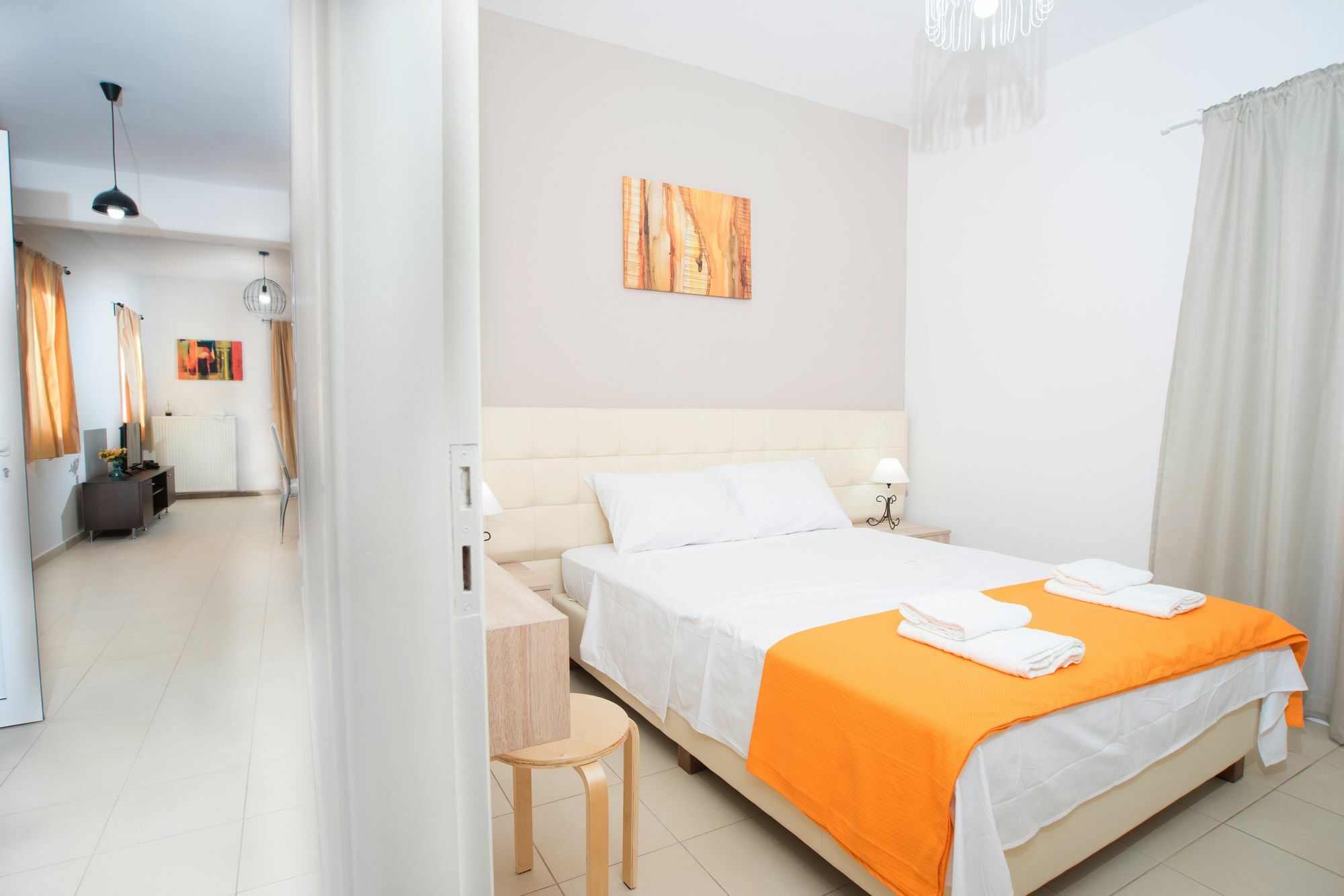 Naiades Luxury Apartments กาลาธาส ภายนอก รูปภาพ